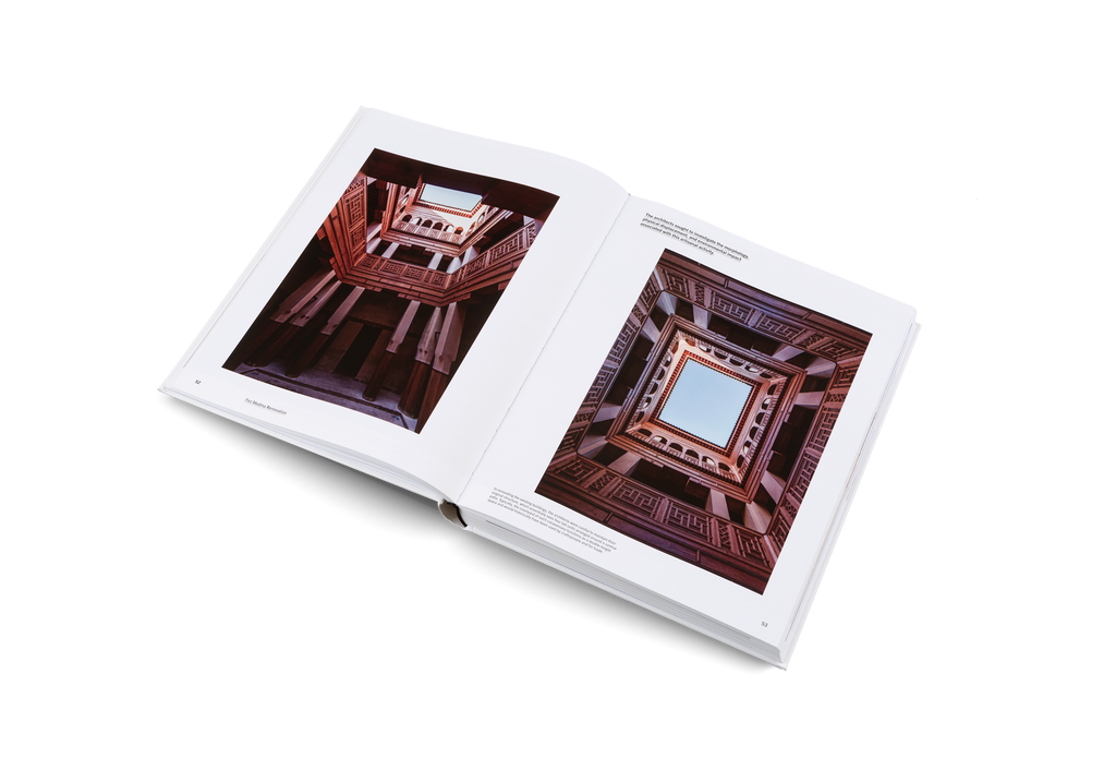 Beyond the West − New Global Architecture