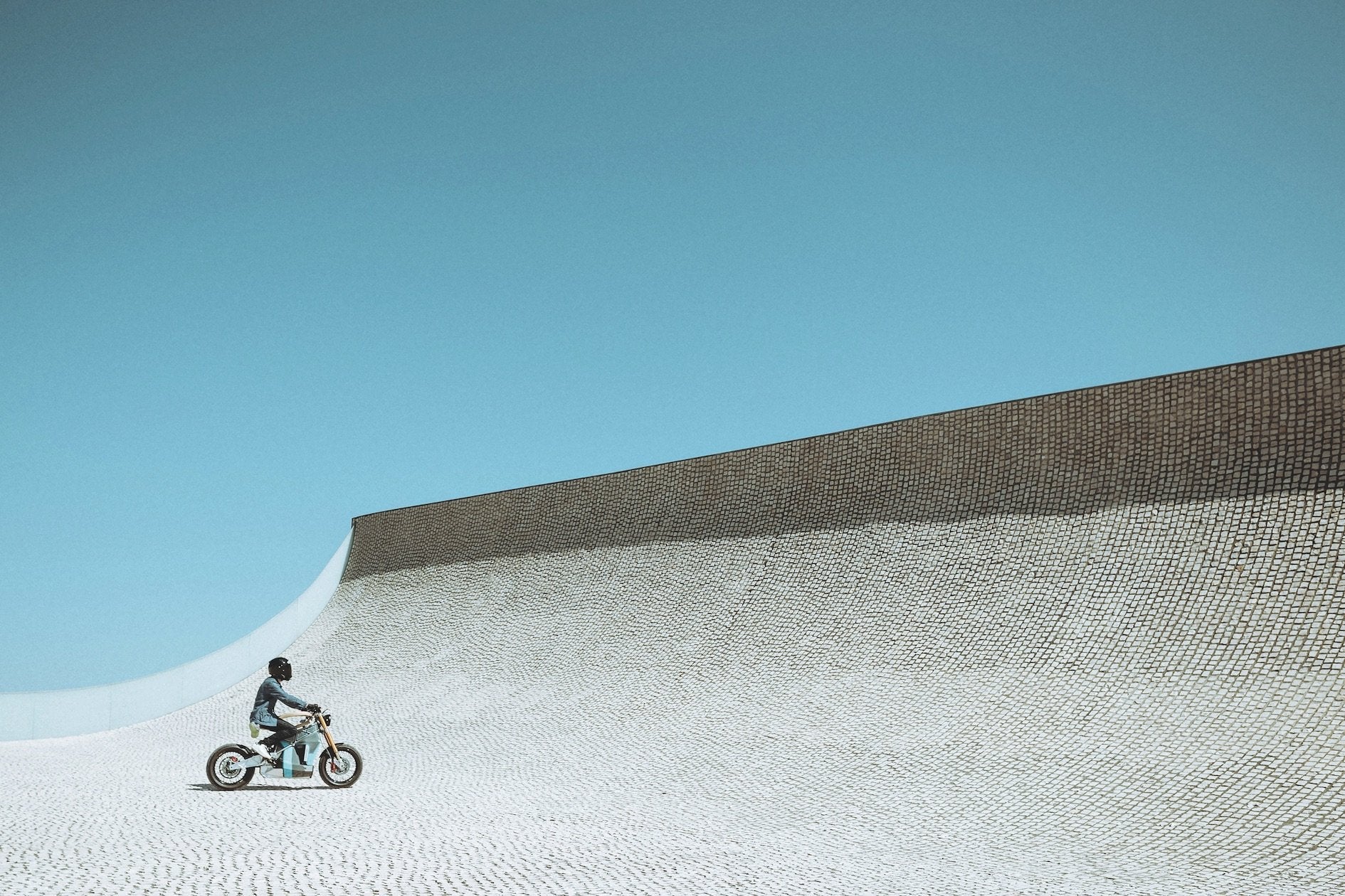 The Current: New Wheels for the Post-Petrol Age