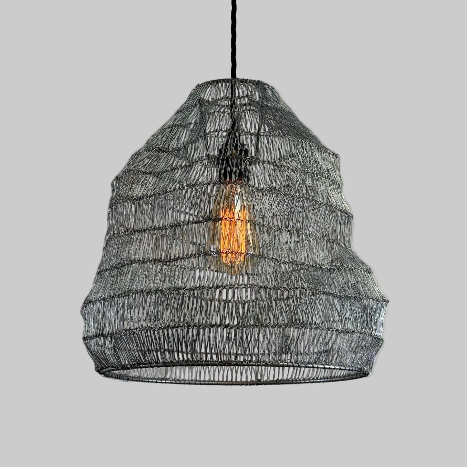 Wire mesh lamp shade