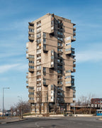 Concrete, mon amour − The Raw Imprint of Modernism