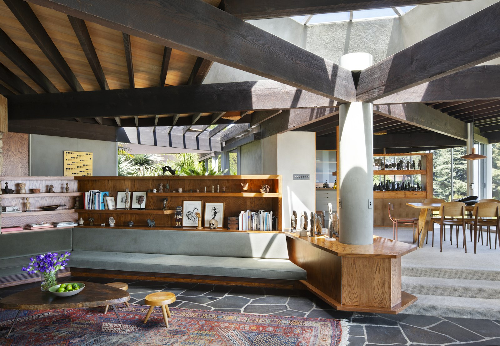 American Icons Volume 2 − The Architecture of the United States: Elegance and Progress