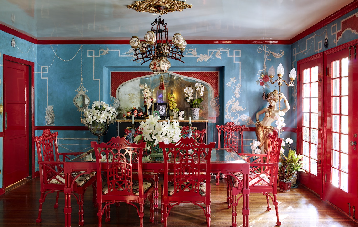 Living to the Max − Opulent homes and maximalist interiors